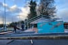 People assembling a pop-up swimming pool in Ardee.